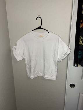 Nation LTD White Short Sleeve Cropped Sweatshirt